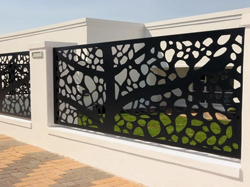 Panouri de gard tablă decupată 1