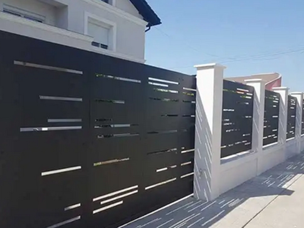 Porți de acces tablă decupată 1